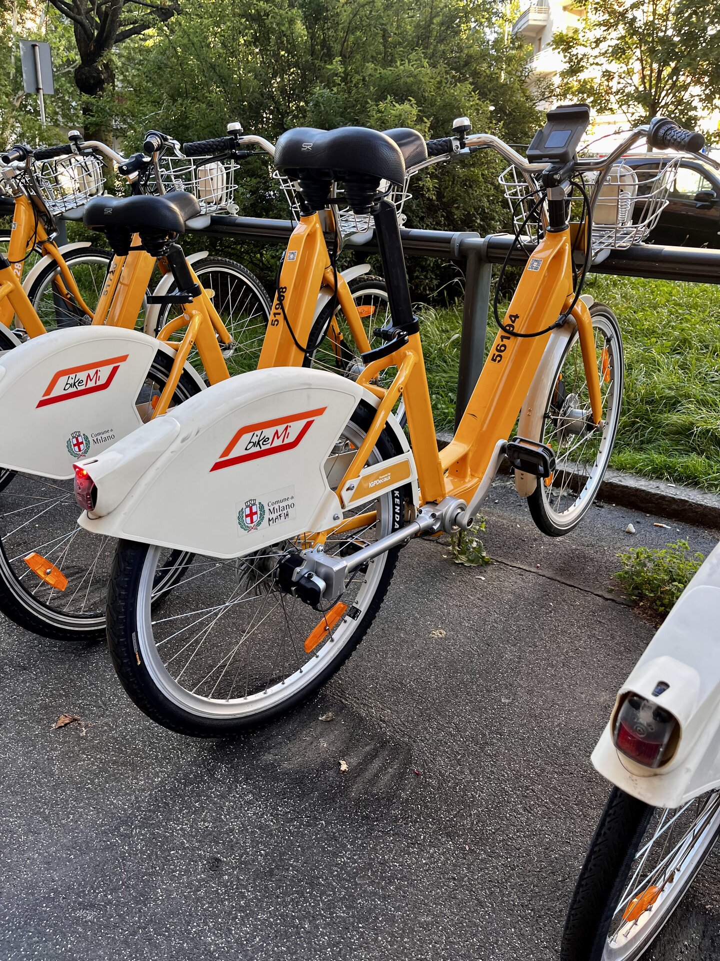 Ein Leihrad in Mailand